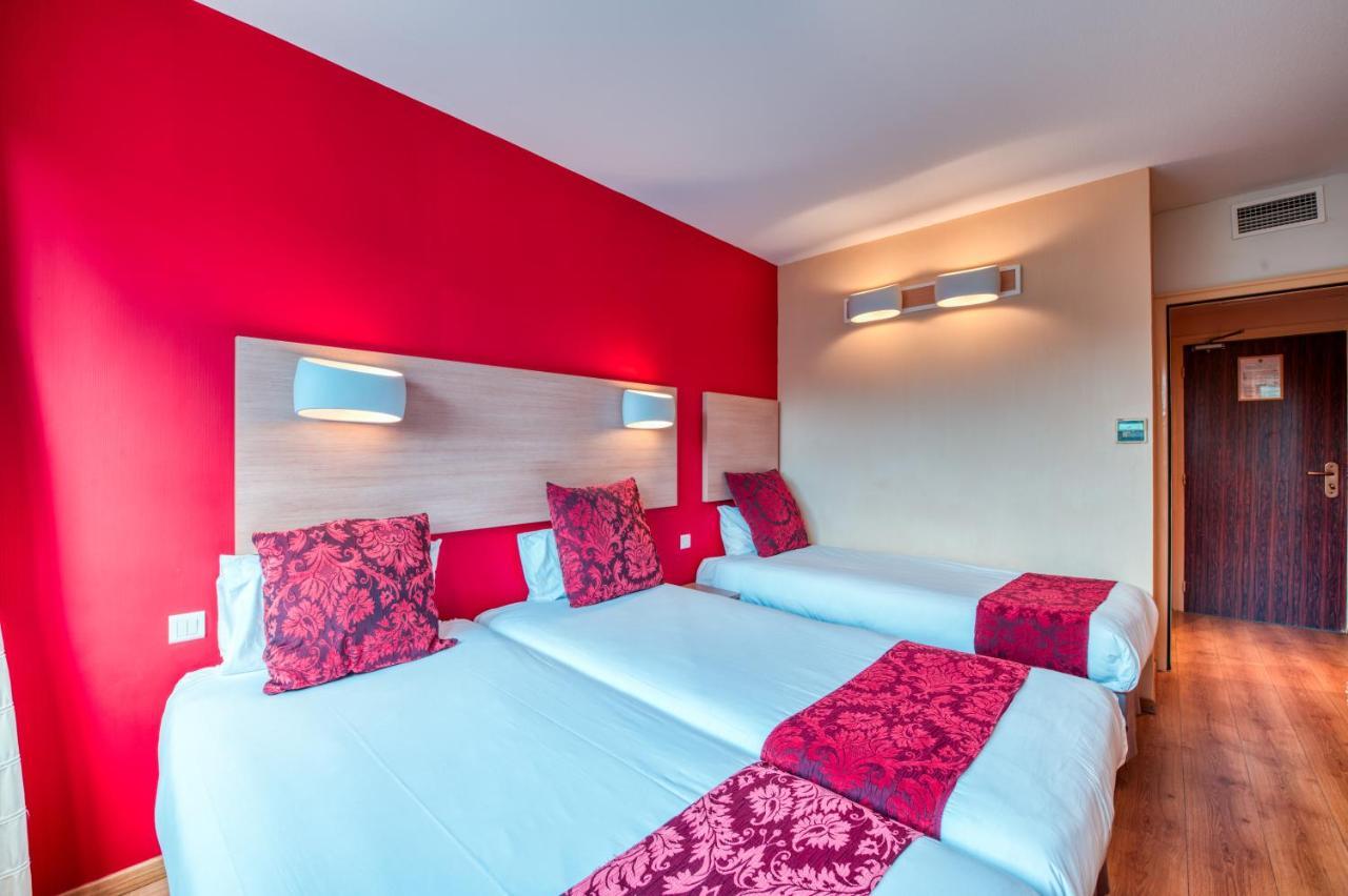 נים Logis Nimotel Hotel Cosy מראה חיצוני תמונה